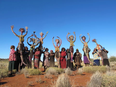 Tjanpi Desert Weavers - Accommodation Port Macquarie 2