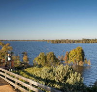 Yanga Lake Viewing Deck - Accommodation Port Macquarie