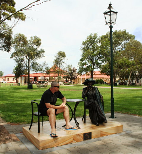 Gladstone Square - Accommodation Port Macquarie 1