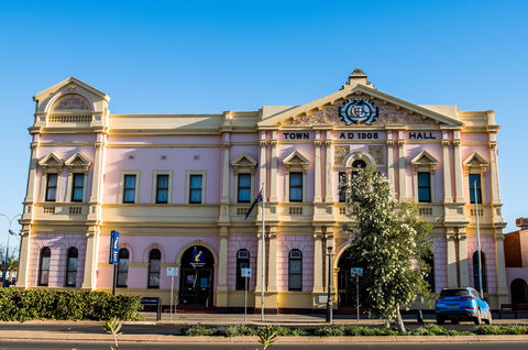 Kalgoorlie Town Hall - Accommodation Port Macquarie 0