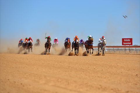 Simpson Desert Racing Carnival Trail - Accommodation Port Macquarie 1