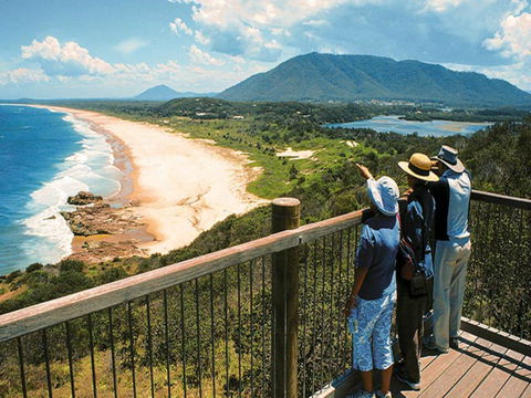 Charles Hamey Lookout - Accommodation Port Macquarie 0