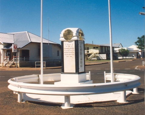 Cloncurry War Memorial - Accommodation Port Macquarie 0