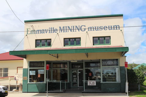 Emmaville - Accommodation Port Macquarie 1
