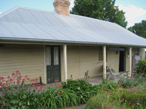 Historic Buildings Walking Tour - Accommodation Port Macquarie 0