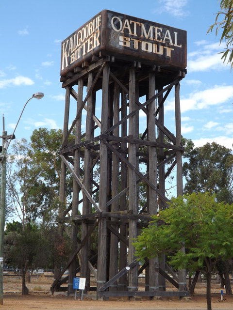Merredin Railway Water Tower - Accommodation Port Macquarie 1
