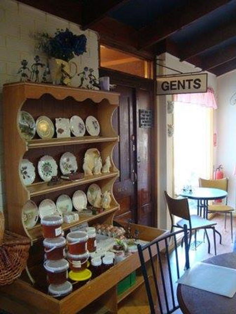 Train Stop Antiques - Accommodation Port Macquarie 1
