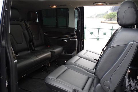 REGAL - Luxury Airport Round Trip, Bespoke Premium Transfer And Tours - Accommodation Port Macquarie 3