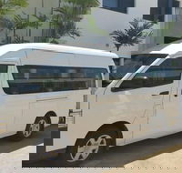 Airport Transfer to or from Cairns hotels for up to 13 people 7am-10pm - Accommodation Port Macquarie