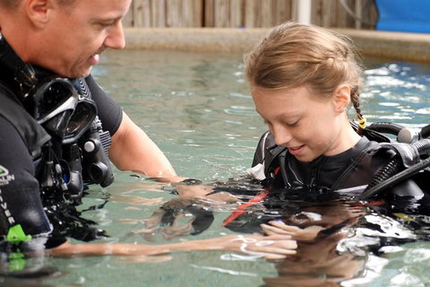 Scuba Kids- Padi Bubblemaker Course - Accommodation Port Macquarie 1