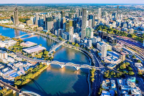Brisbane Airport Transfers : Brisbane To Brisbane Airport BNE In Luxury Van - Accommodation Port Macquarie 2