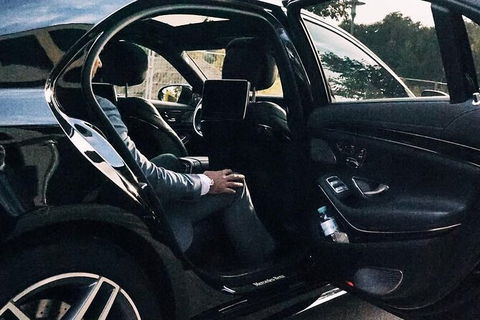 Arrival Private Transfers: Adelaide Airport ADL To Adelaide In Business Car - Accommodation Port Macquarie 4