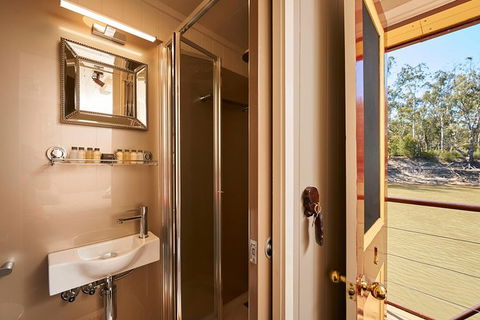 4 Night Upper Murray River Explorer Cruise - PS Emmylou - Accommodation Port Macquarie 5
