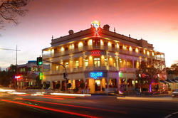 Regatta Hotel - Accommodation Port Macquarie 1