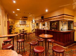 Fortune Of War Hotel - Accommodation Port Macquarie 2