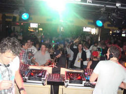 Swell Tavern - Accommodation Port Macquarie 3