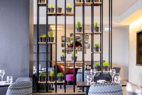 MRepublic Restaurant, Bar And Lounge - Accommodation Port Macquarie 3