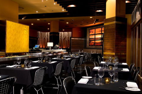 Room81 - Lounge Bar Dining - Accommodation Port Macquarie 9