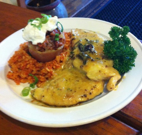 Pepe's Mexican Newmarket - Accommodation Port Macquarie 2