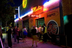 Mustang Bar - Accommodation Port Macquarie 0