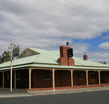 Huntington Tavern - Accommodation Port Macquarie