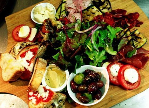 Arriva Pizzeria & Ristorante Italiano - Accommodation Port Macquarie 0