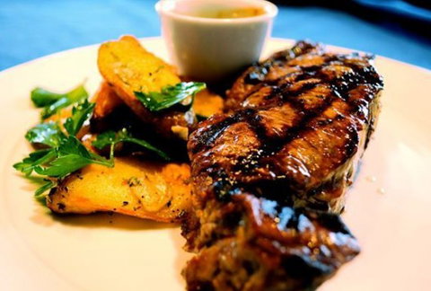 Belvedere Bar N Grill - Accommodation Port Macquarie 1