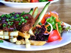 Plough Inn Hotel - Accommodation Port Macquarie 0