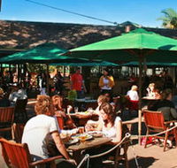 The Beach Hotel - Accommodation Port Macquarie