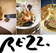 Rezz Newton - Accommodation Port Macquarie