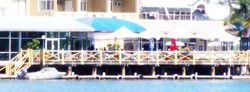 The Outrigger Bar - The Parade Hotel - Accommodation Port Macquarie 0