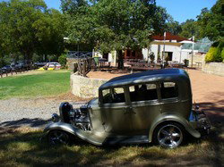 Jarrahdale Tavern - Accommodation Port Macquarie 1