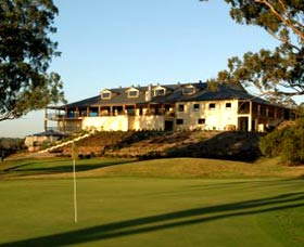 Macarthur Grange Country Club - Accommodation Port Macquarie 0