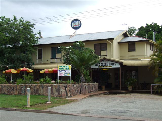 Emerald Springs NT Accommodation Port Macquarie