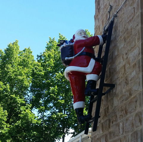 Hahndorf Christmas Market Walking Tours - Accommodation Port Macquarie 1