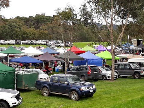 Rotary Club Of Lilydale Craft And Produce Market - Accommodation Port Macquarie 1
