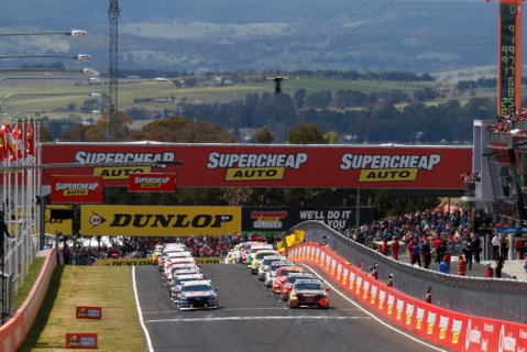 Supercars Supercheap Auto Bathurst 1000 - Accommodation Port Macquarie 2