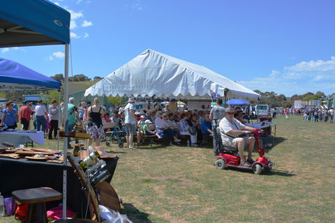 Yankalilla Show - Accommodation Port Macquarie 1