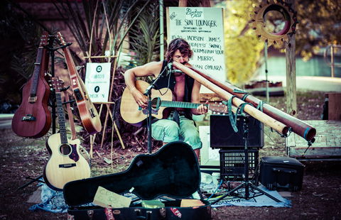 Buskers By The Lake - Accommodation Port Macquarie 0
