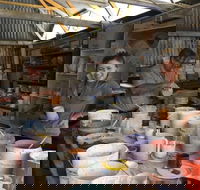 Introductory Pottery Glazing Class - Accommodation Port Macquarie