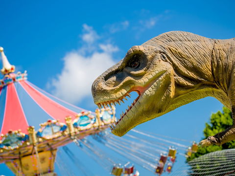 Mega Creatures At Hunter Valley Gardens - Postponed - Accommodation Port Macquarie 0