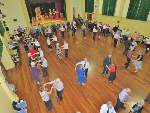 Old Style/New Vogue Dance Practice/Lessons - Accommodation Port Macquarie 0