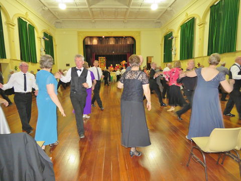 Old Style/New Vogue Dance Practice/Lessons - Accommodation Port Macquarie 1