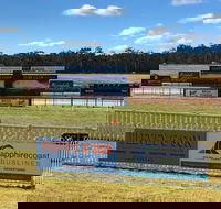 Tathra Cup Hawaiian Themed Fashions on the Field - Accommodation Port Macquarie