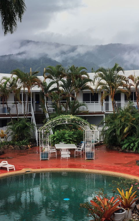 Cairns New Chalon - Accommodation Port Macquarie 5