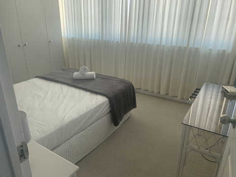 Beachfront Towers - Accommodation Port Macquarie 3