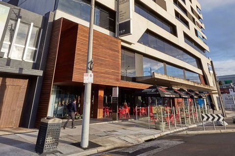 Melbourne Dandenong Central Apartment - Accommodation Port Macquarie 1