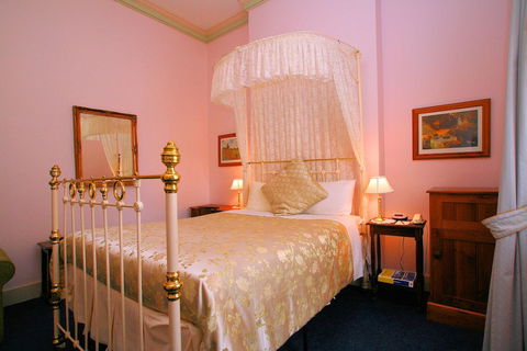 The Lodge On Elizabeth - Accommodation Port Macquarie 4