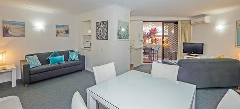 Burleigh On The Beach Holiday Apartments - Accommodation Port Macquarie 5