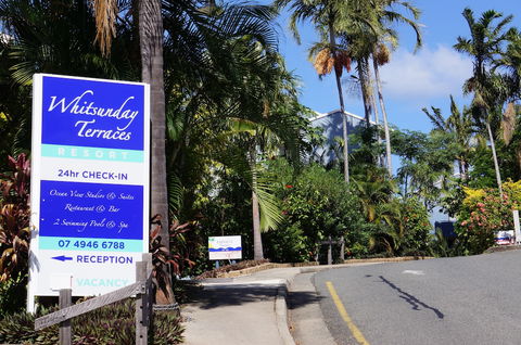 Whitsunday Terraces Hotel Airlie Beach - Accommodation Port Macquarie 0